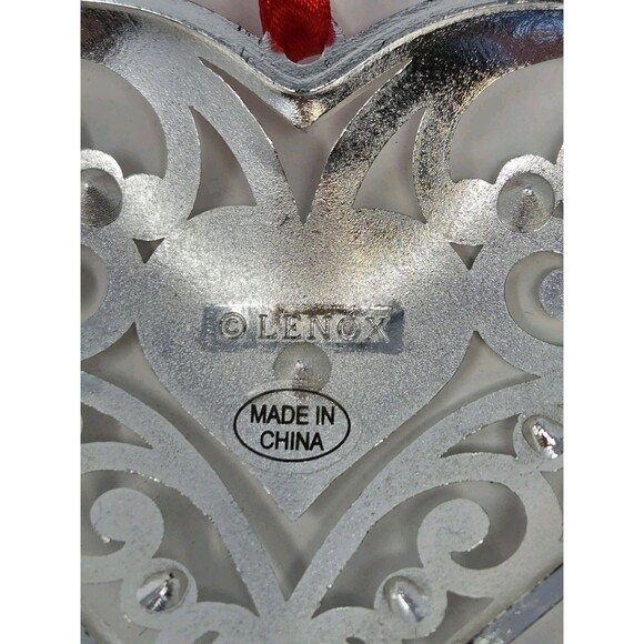 VINTAGE LENOX CHRISTMAS ORNAMENT BUNDLE SNOW MAJESTY SNOWFLAKE HEART SILVER TONE - Picture 13 of 15
